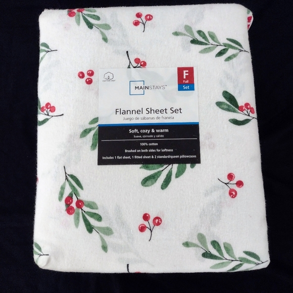 Other - New flannel sheet set